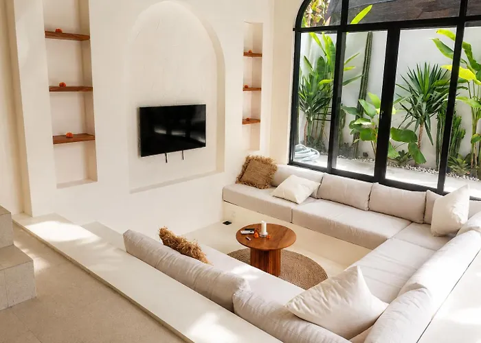Cozy 2br Private Pool In Pererenan Villa Canggu (Bali)